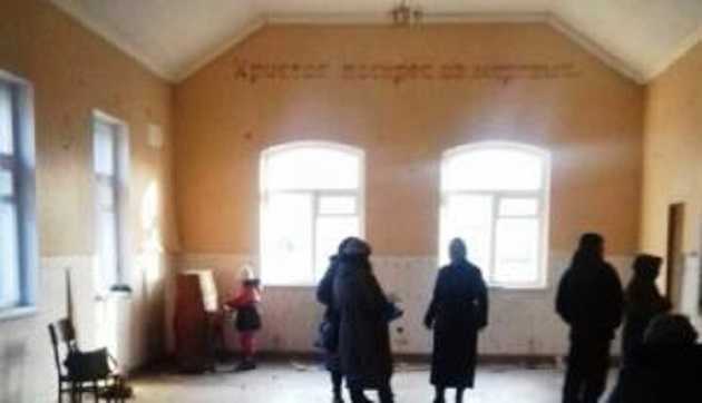«Смародерили все»: в Кадиевке боевики разграбили Дом Молитвы