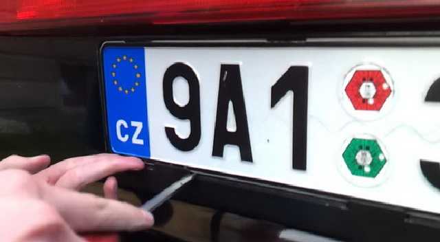 По образцу Молдовы: Украине указали способ борьбы с авто на еврономерах