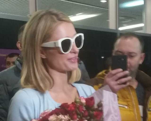 Во Львов прилетела Пэрис Хилтон