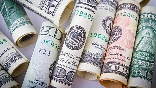 Новый закон о валюте: смогут ли украинцы открыть счет в швейцарском банке