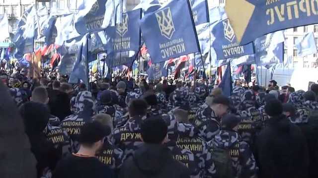 Националисты пройдут маршем против олигархов и заглянут к Порошенко