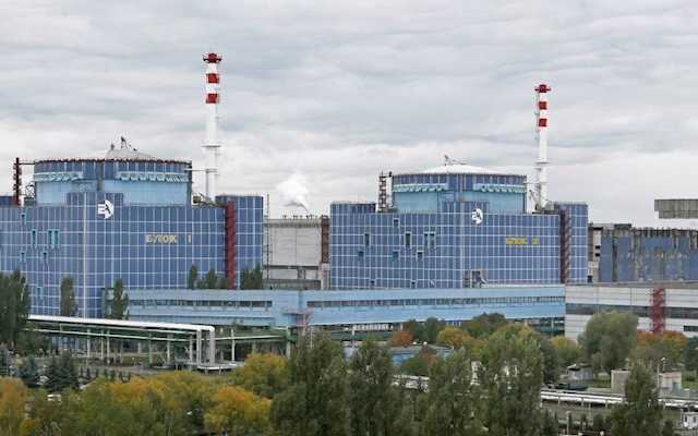 На Хмельницкой АЭС внезапно отключился один из энергоблоков