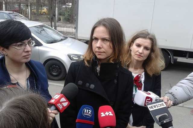 Савченко привезли в Киевский институт экспертиз для прохождения теста на полиграфе