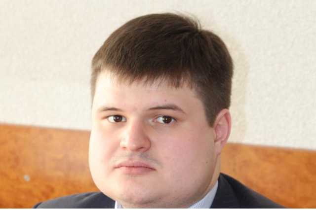 Замминистра Привалов получил 100 тысяч на оздоровление и решение бытовых вопросов