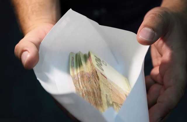 Чиновник “Укртрансбезопасности” задержан за вымогательство $38 тысяч