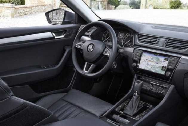 Райсовет купил авто Skoda Superb за миллион гривен