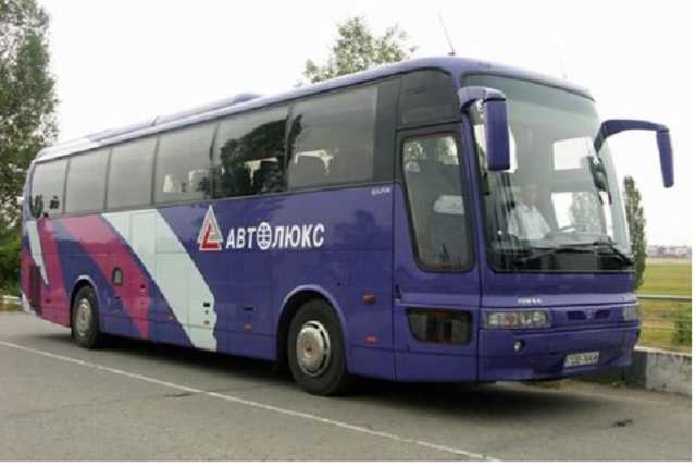 Дважды ударила пассажирку по лицу: в Киеве популярный перевозчик влип в скандал