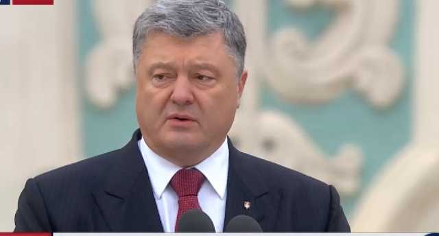 Порошенко выразил соболезнования в связи с гибелью хоккейной команды в Канаде