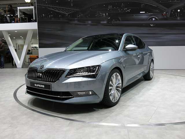 Ужгородский райсовет купил у помощника нардепа Skoda за миллион гривен