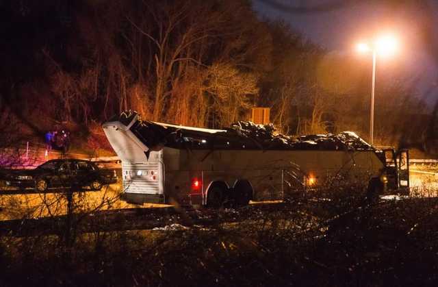 В США автобус со школьниками попал в ДТП: пострадали около 40 детей