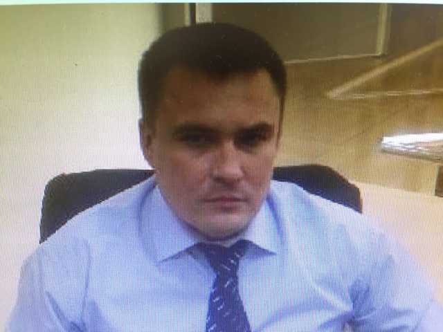 Пьяный топ-менеджер Приватбанка Максим Шевченко с собутыльником зверски избили молодую пару за замечание не ездить по детской площадке