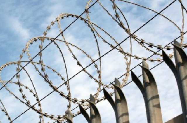 ЧП в Житомире: охранники колонии проворонили особо опасного преступника