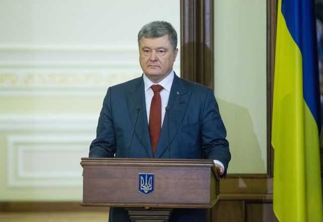 Порошенко хочет разорвать ряд положений договора о дружбе с РФ