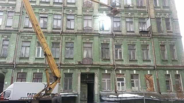 "Из окон падали люди": как в киевской квартире сняли "Смерть Сталина"