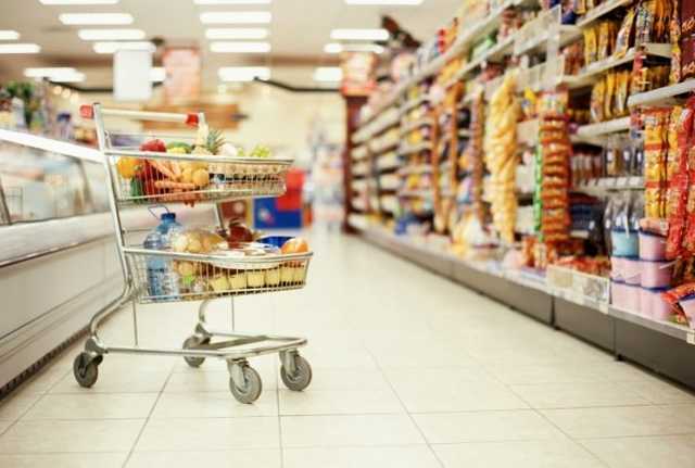 Покупательная способность украинцев упала на 17% после поднятия "минималки"