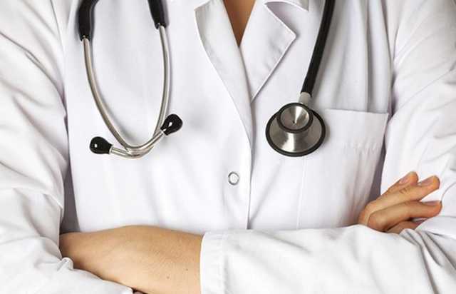 У львівському ОХМАТДИТі лікарка приймала дітей в нетверезому стані