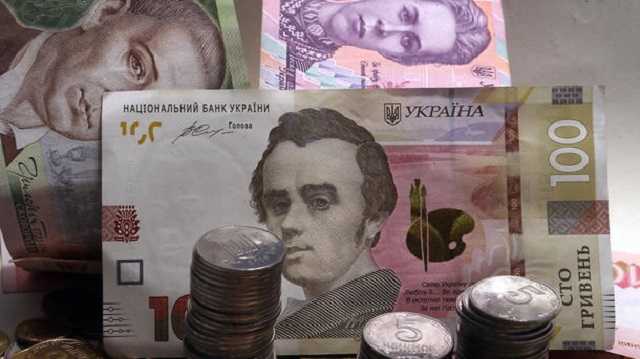 В Украине запустят накопительные пенсии: сколько заплатим и сколько получим