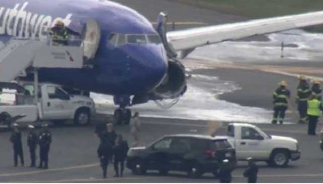 В небе над США взорвался двигатель пассажирского самолета