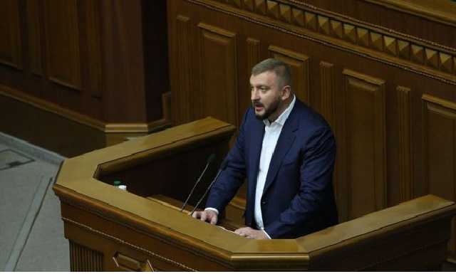 Минюст предлагает не пускать на выборы злостных алиментщиков