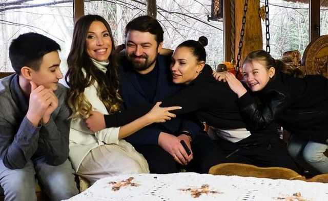 Перед празднованием 35-летия невестка Ющенко отправилась в храм