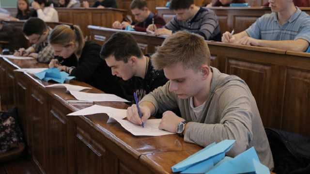 Кто есть кто после учебы: все тонкости бесплатного образования в Украине