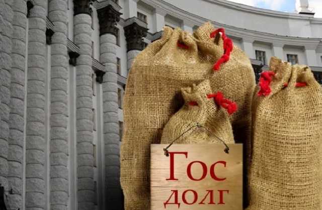Госдолг Украины в марте увеличился на $600 миллионов