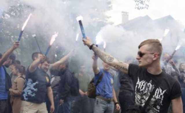 Радикалы «С14» жестоко избили священнослужителя