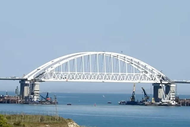 "Готов на 98%": появилось свежее видео Крымского моста