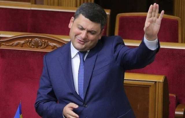 Госстат: В Украине средняя зарплата выросла до 8,3 тыс. грн