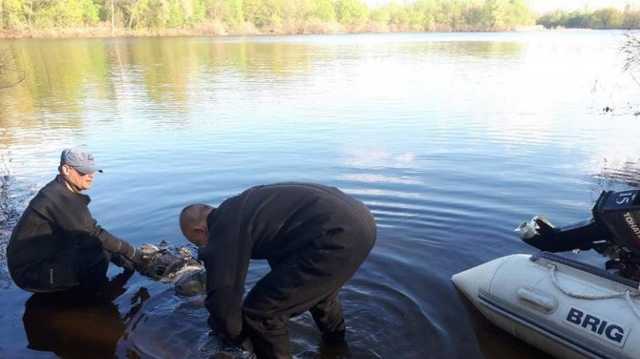 В Киеве в Днепре гребец нашел утопленника