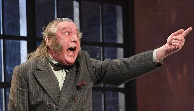 "Идите в ***" Известные российские актеры обматерили зрителей со сцены