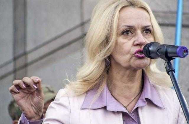 "Троянская кобыла": Фарион предложила вернуть Савченко в Россию