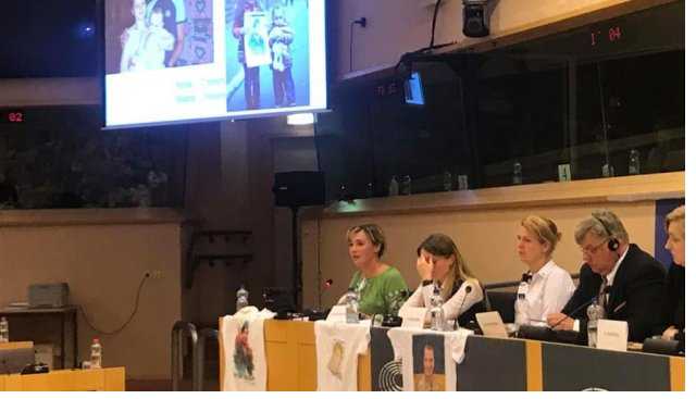 Родственники украинских заложников рассказали в Европарламенте о пытках в ОРДЛО и России