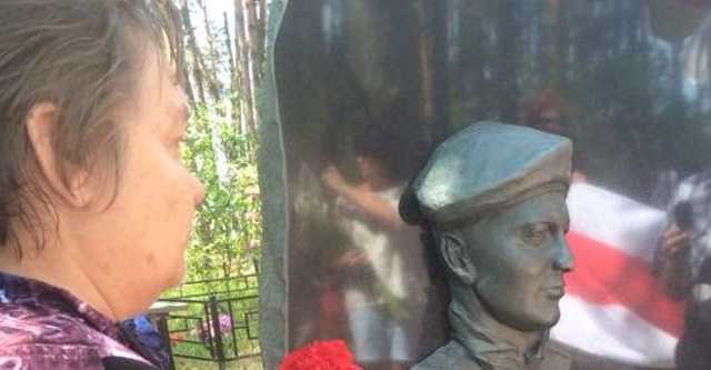 Мать Героя Небесной сотни Жизневского умерла через месяц после отца