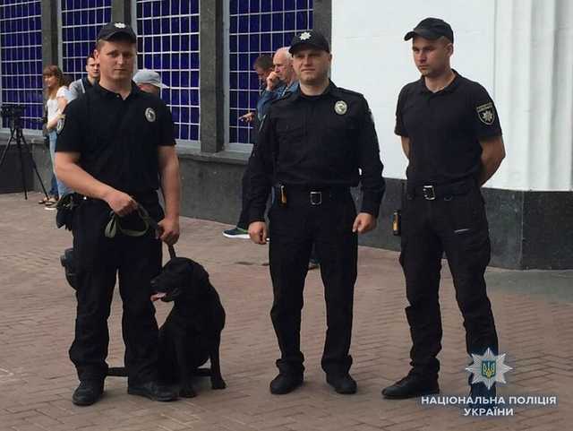 9 мая в регионах Украины: в Одессе «На Берлин!», в Житомире «На Москву»