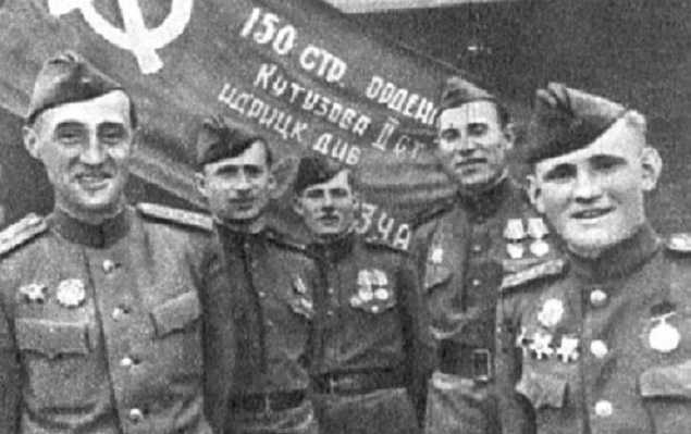 Юрий Бутусов: Трагические судьбы знаменосцев Победы