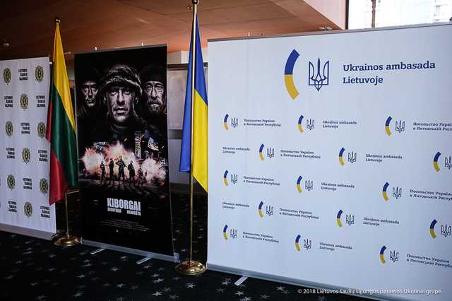 Фильм «Киборги» поднял зрителей Литвы на ноги