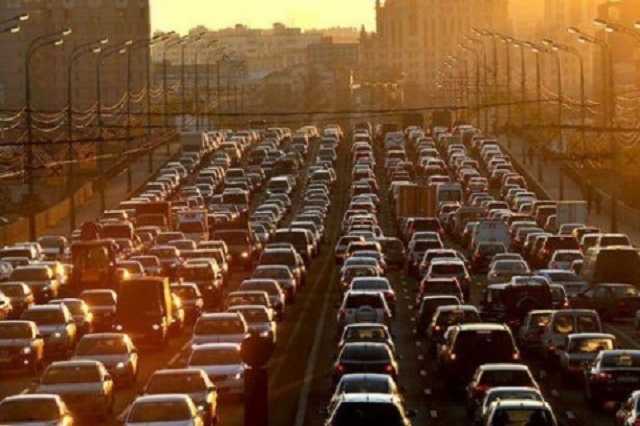 Пробки в Киеве достигли 9 баллов