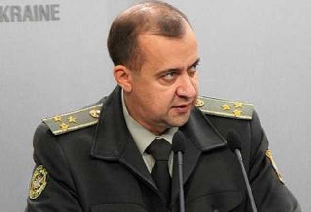 Подозреваемый в хищении средств главный закупщик Минобороны вернулся на работу, – СМИ