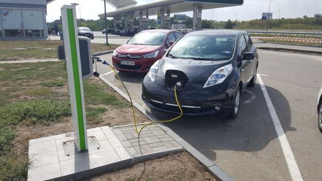 Как доехать в Одессу на Nissan Leaf без троса и эвакуатора