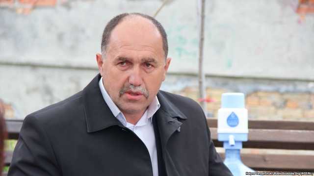Міський голова Золочева оголосив голодування, його опонент пропонує поставити ваги