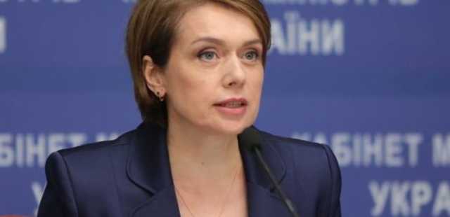 Гриневич против проведения школьных линеек в жаркую погоду