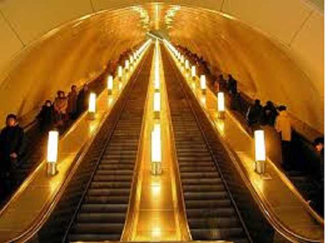 На ж/д вокзале Киева эскалатор заменят за 13 миллионов гривен