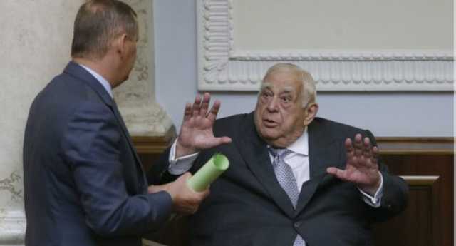 «Вас та меня послали на х*й!»: как нардеп Звягильский пожаловался Гройсману