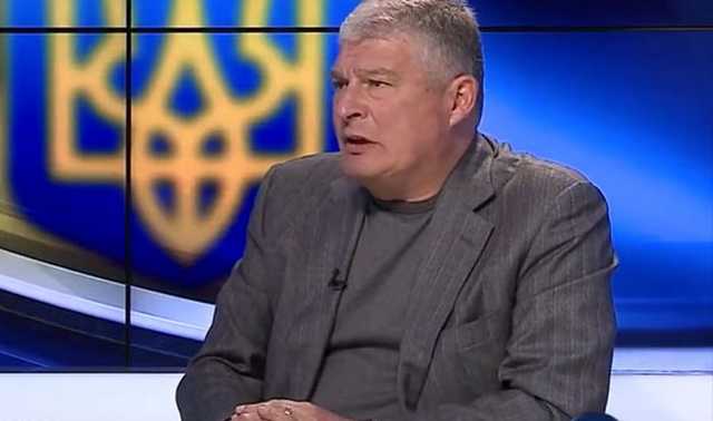 Порошенко, Аваков и Наливайченко встречались с Януковичем в Крыму: экс-министр рассказал подробности