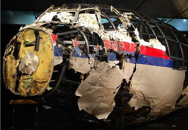   :    MH17     