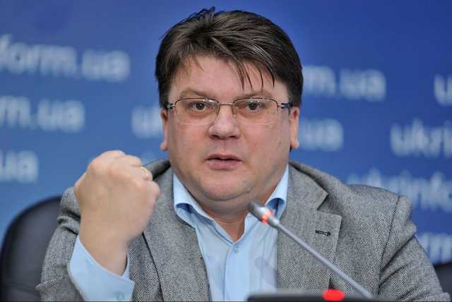 Жданов і метро: Соцмережі висміяли міністра молоді та спорту