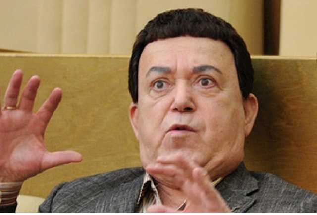 Украина лишила наград Кобзона