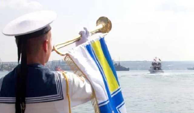 Из плена пиратов в Украину возвращаются 6 моряков