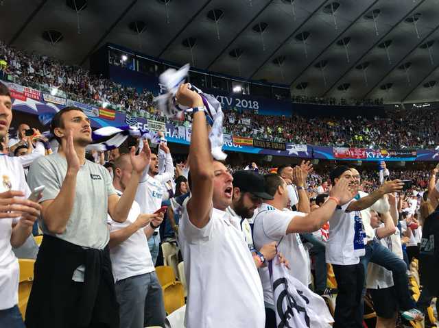 В финале забили первые голы: видео и эмоции фанатов «Реала» на «Олимпийском»